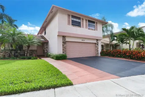900 Rock Hill Avenue Davie FL 33325