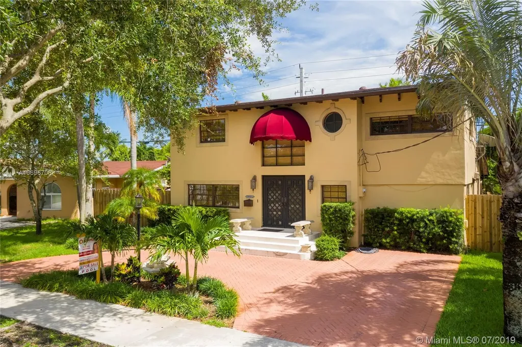 12760 SW 25th Terrace Miami FL 33175