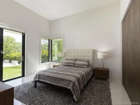 10500 SW 69th Avenue Pinecrest FL 33156