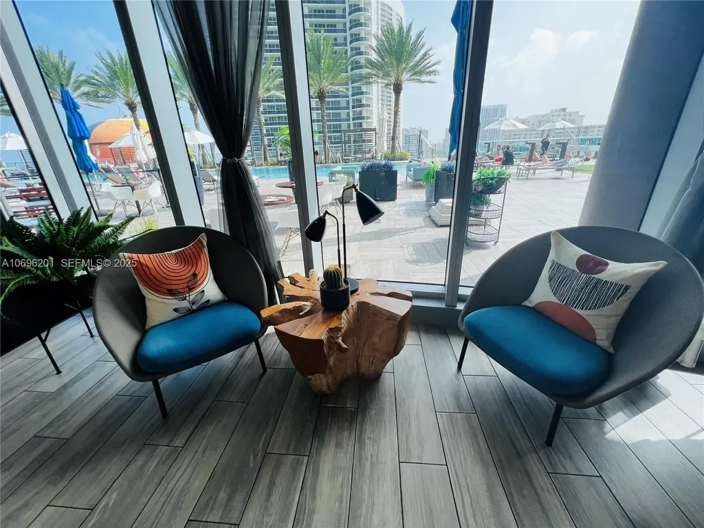 4111 S Ocean Drive Hollywood FL 33019