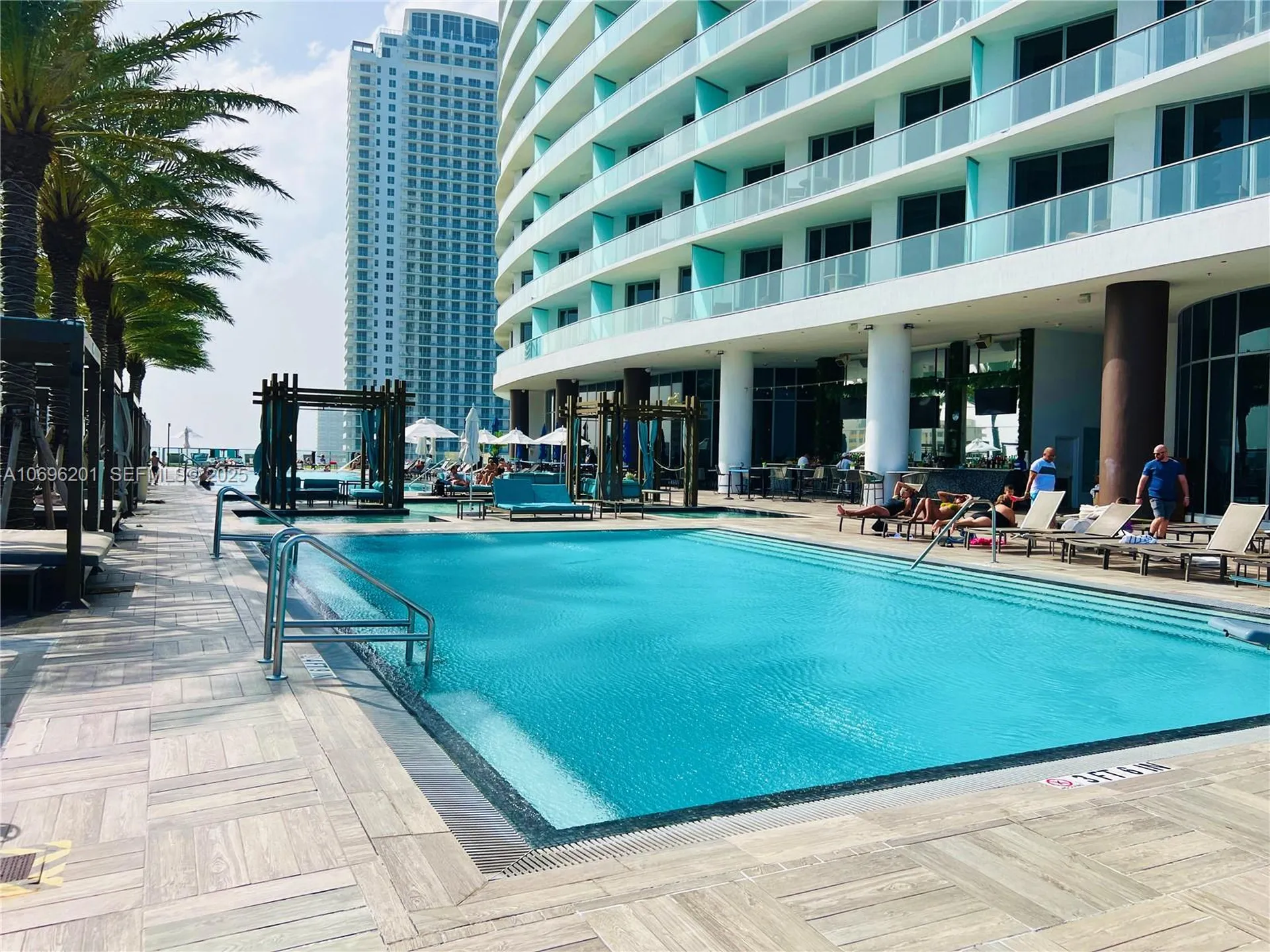 4111 S Ocean Drive Hollywood FL 33019