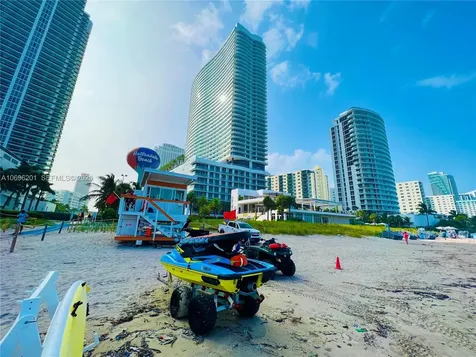 4111 S Ocean Drive Hollywood FL 33019