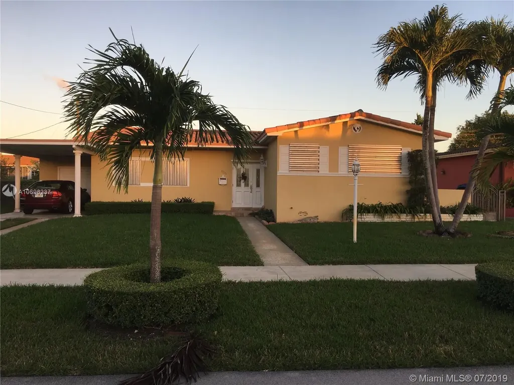 1705 SW 85th Avenue Miami FL 33155