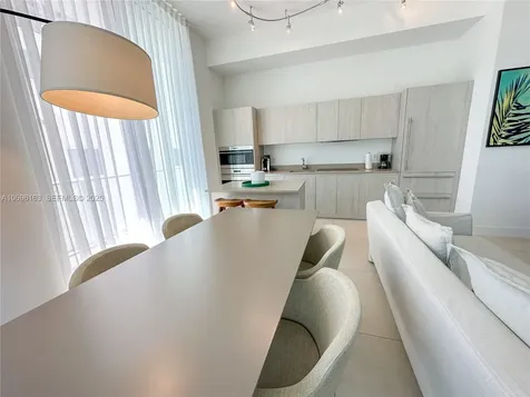 4111 S Ocean Drive Hollywood FL 33019