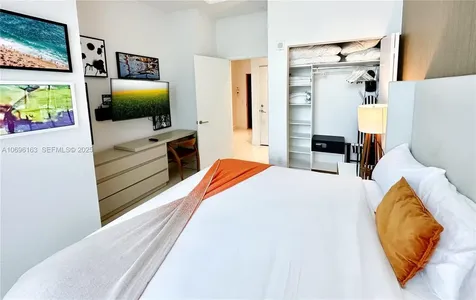 4111 S Ocean Drive Hollywood FL 33019
