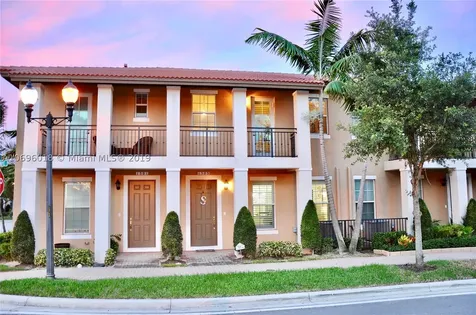 1505 SW 147th Avenue Pembroke Pines FL 33027