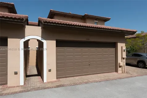 1505 SW 147th Avenue Pembroke Pines FL 33027