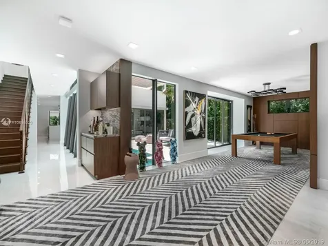 1020 SE 5th Court Fort Lauderdale FL 33301
