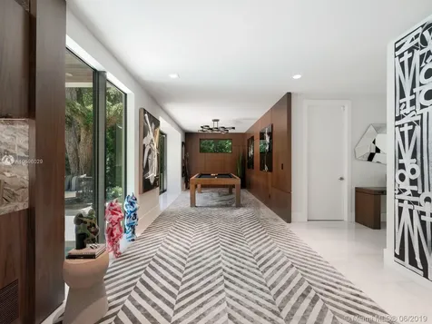 1020 SE 5th Court Fort Lauderdale FL 33301