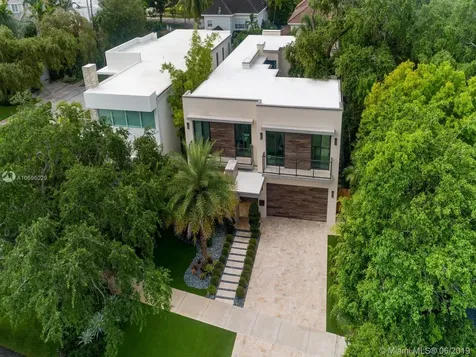 1020 SE 5th Court Fort Lauderdale FL 33301