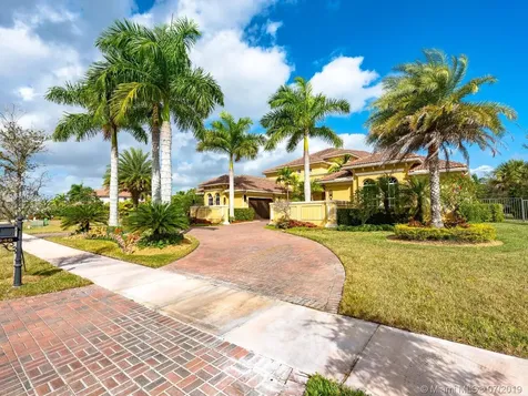 3046 Lake Ridge Lane Weston FL 33332