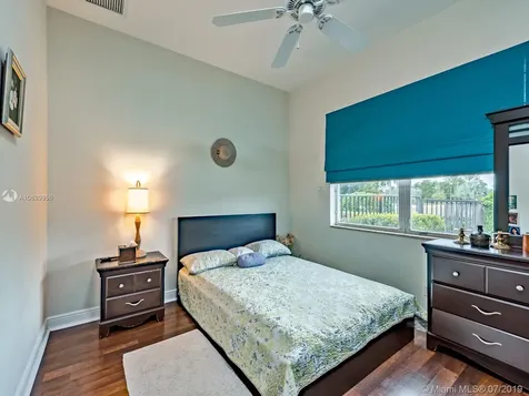 3046 Lake Ridge Lane Weston FL 33332