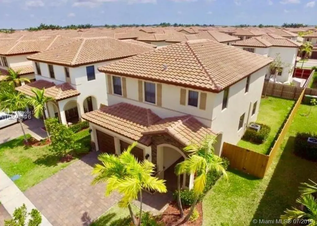 613 SE 33rd Terrace Homestead FL 33033