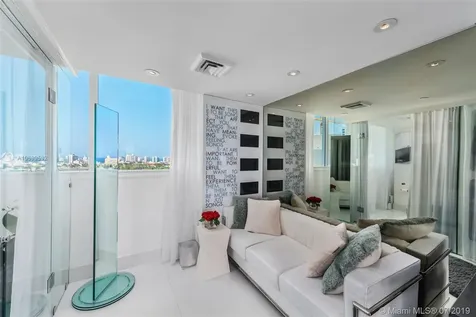 1100 West Avenue Miami Beach FL 33139