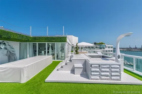 1100 West Avenue Miami Beach FL 33139