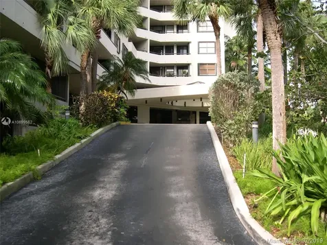 170 Ocean Lane Drive Key Biscayne FL 33149