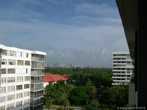 170 Ocean Lane Drive Key Biscayne FL 33149