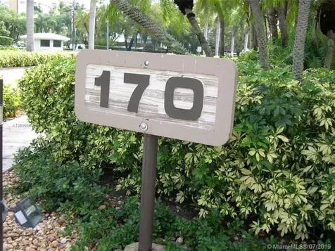 170 Ocean Lane Drive Key Biscayne FL 33149
