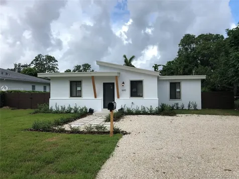 6610 SW 62nd Court South Miami FL 33143