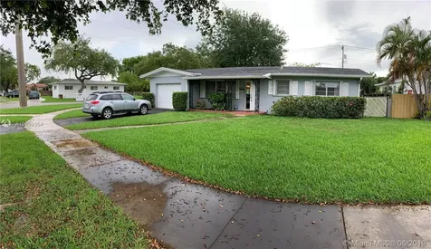 1095 Dove Avenue Miami Springs FL 33166