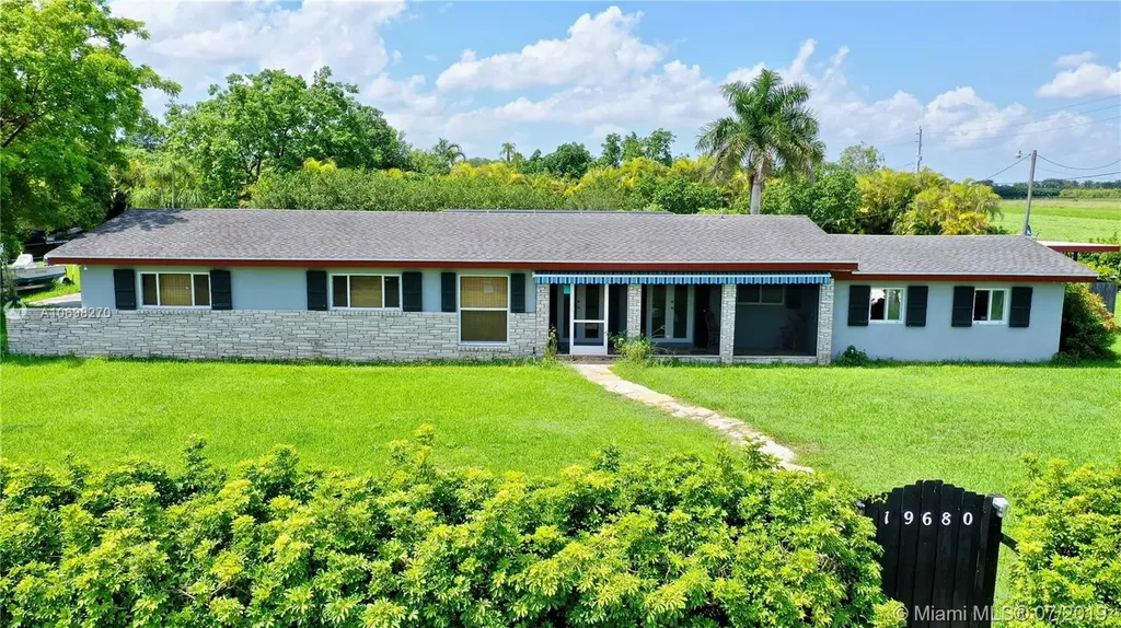 19680 SW 304th Street Homestead FL 33030