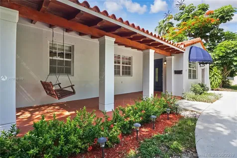 442 Cadagua Avenue Coral Gables FL 33146