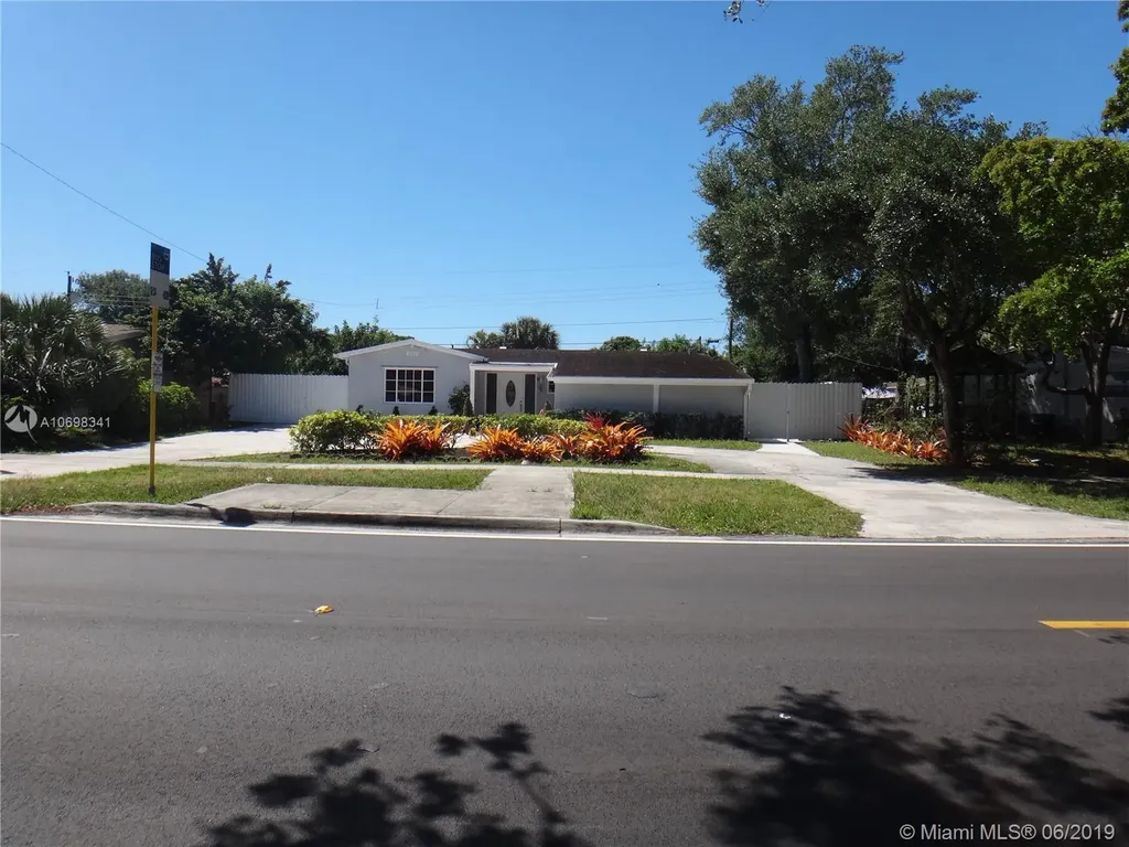 6570 Johnson Street Hollywood FL 33024
