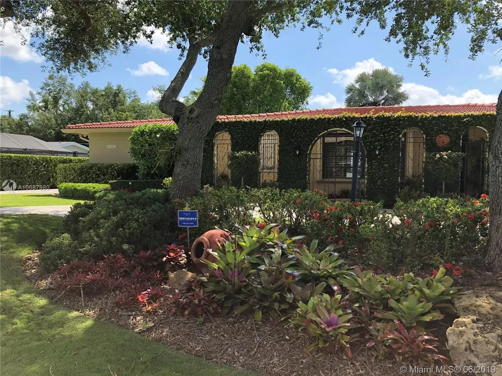 17423 SW 85th Avenue Palmetto Bay FL 33157