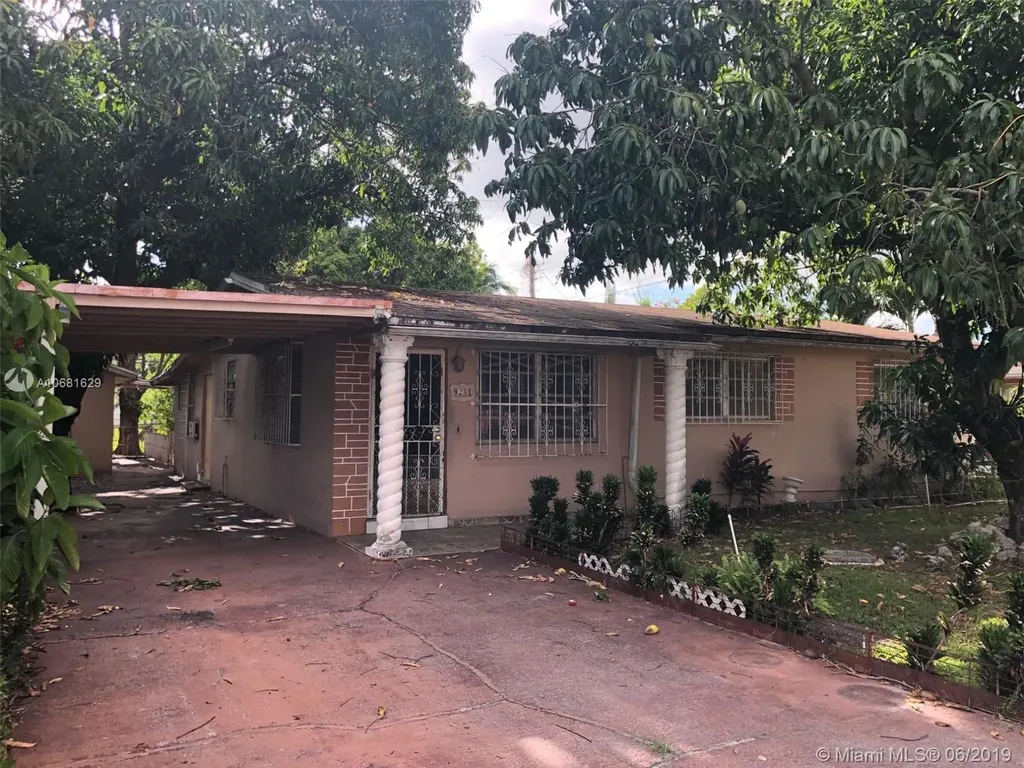 9231 NW 32nd Court Miami FL 33147
