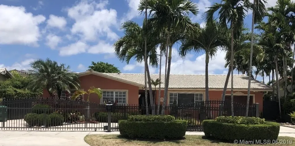 3757 SW 99th Avenue Miami FL 33165