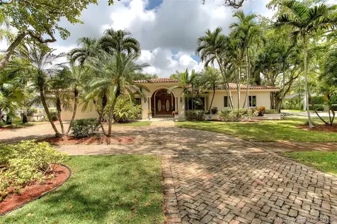 601 San Juan Drive Coral Gables FL 33143