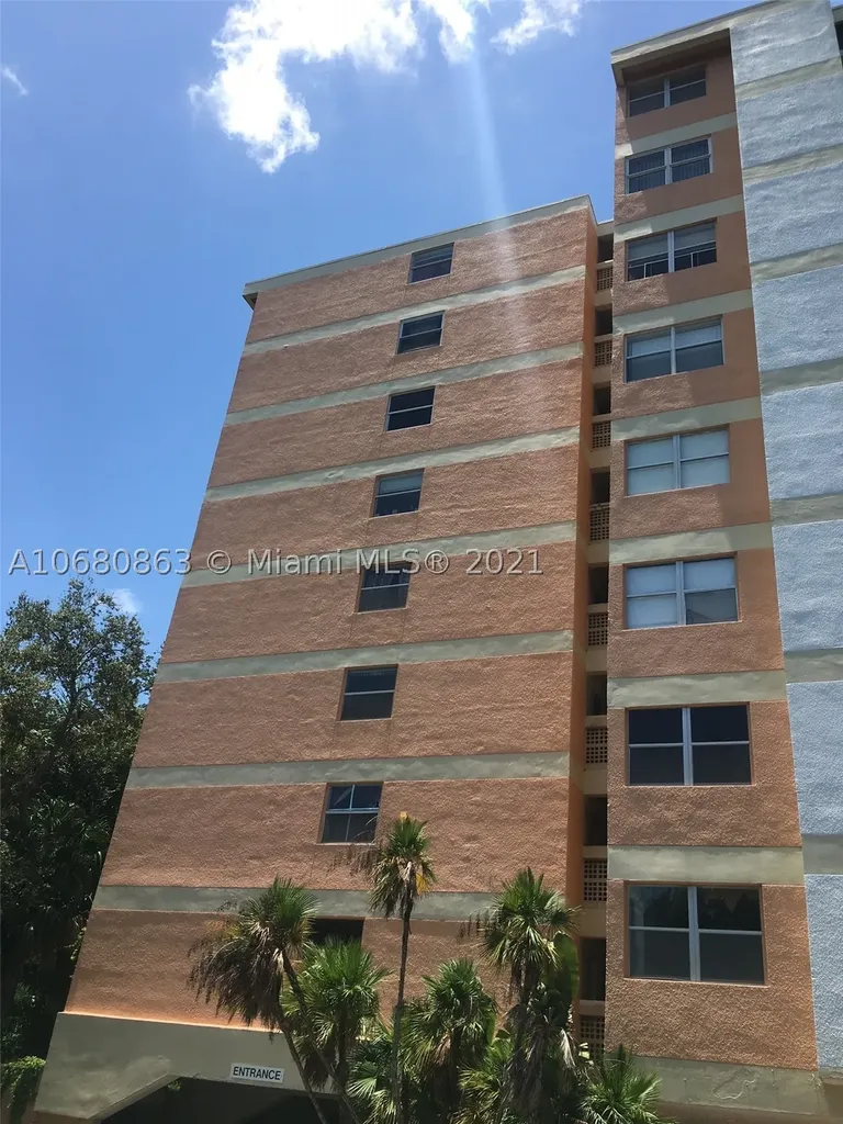 3301 Spanish Moss Terrace Lauderhill FL 33319