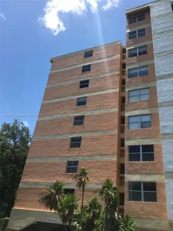 3301 Spanish Moss Terrace Lauderhill FL 33319