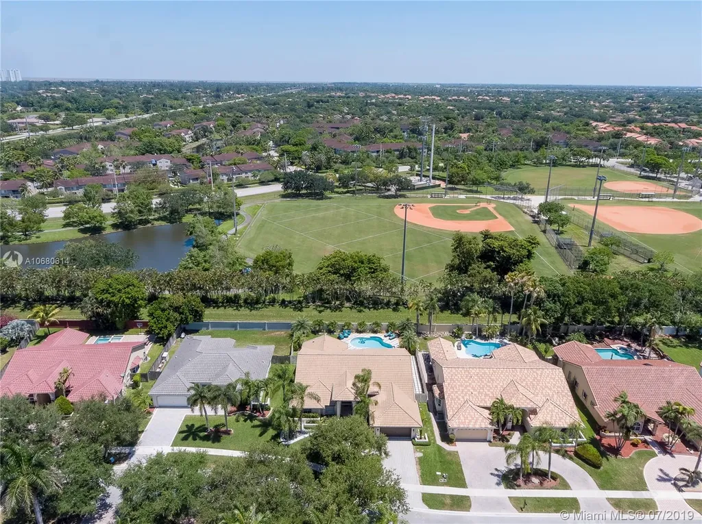 10901 NW 7th Court Plantation FL 33324