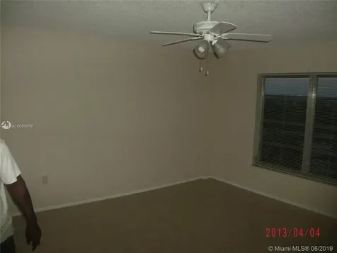 4174 Inverrary Drive Lauderhill FL 33319