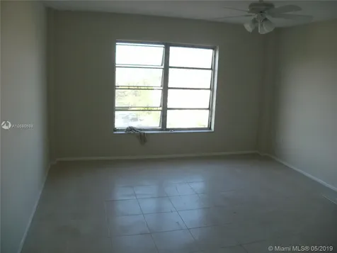 4174 Inverrary Drive Lauderhill FL 33319