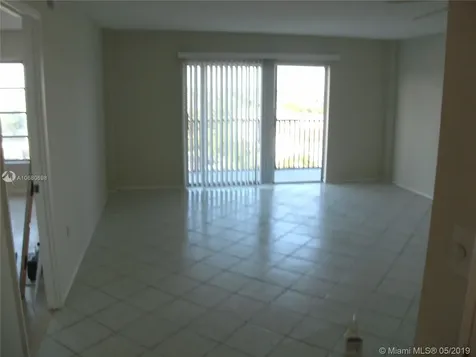 4174 Inverrary Drive Lauderhill FL 33319