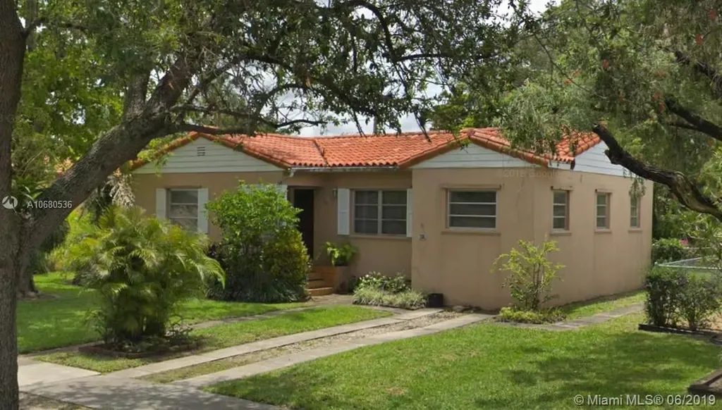 156 Whitethorn Drive Miami Springs FL 33166