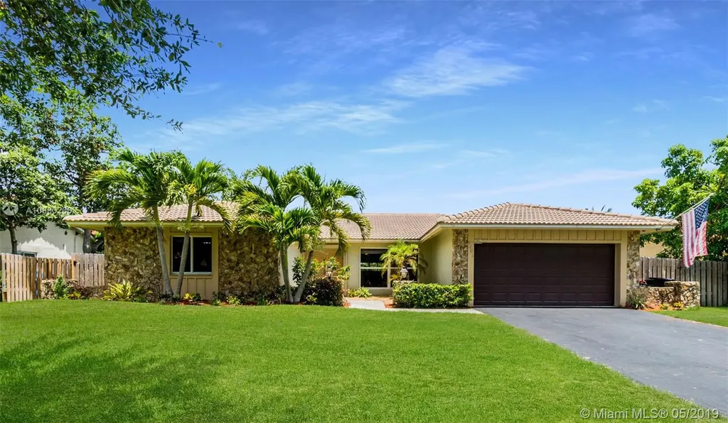 9801 NW 15th Street Plantation FL 33322