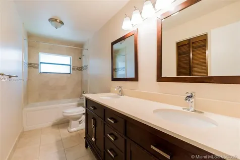 9801 NW 15th Street Plantation FL 33322