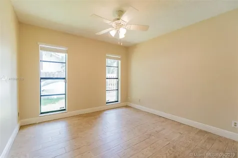 9801 NW 15th Street Plantation FL 33322