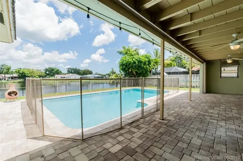 9801 NW 15th Street Plantation FL 33322