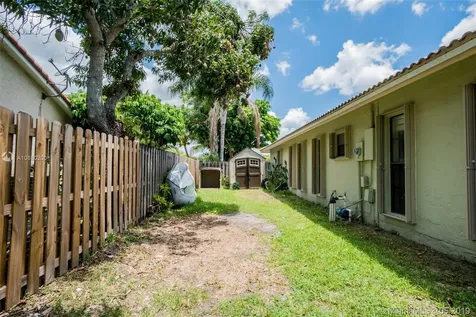 9801 NW 15th Street Plantation FL 33322
