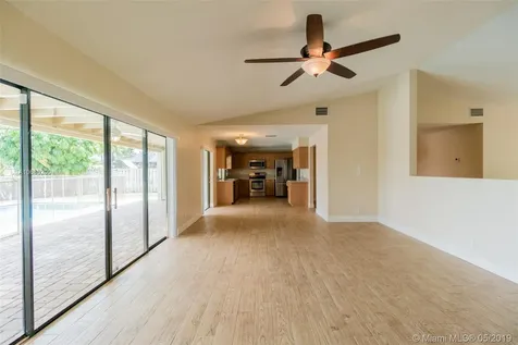 9801 NW 15th Street Plantation FL 33322