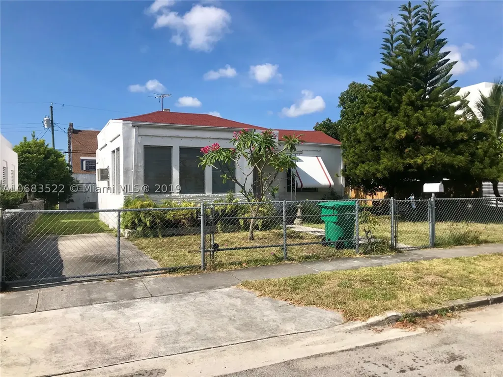 1924 SW 22nd Terrace Miami FL 33145