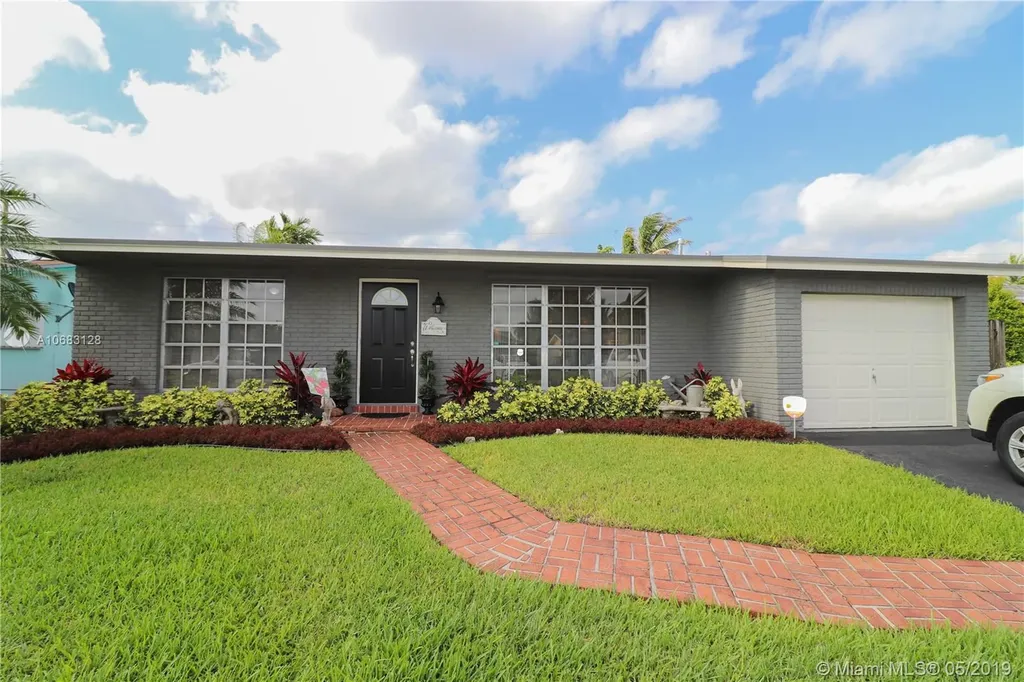 12300 NW 29th Manor Sunrise FL 33323