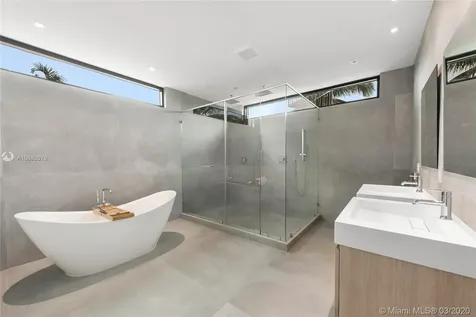 272 Palm Avenue Miami Beach FL 33139