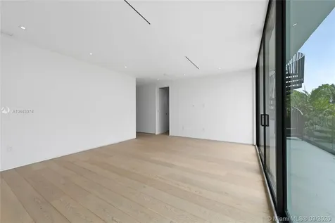 272 Palm Avenue Miami Beach FL 33139