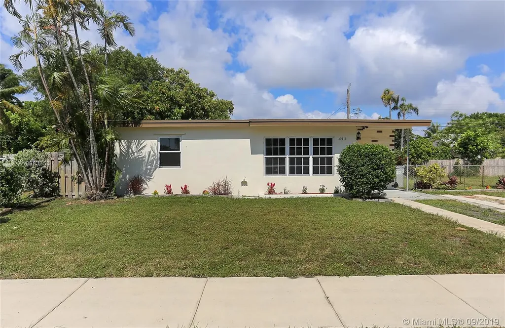 4511 NE 16th Avenue Pompano Beach FL 33064