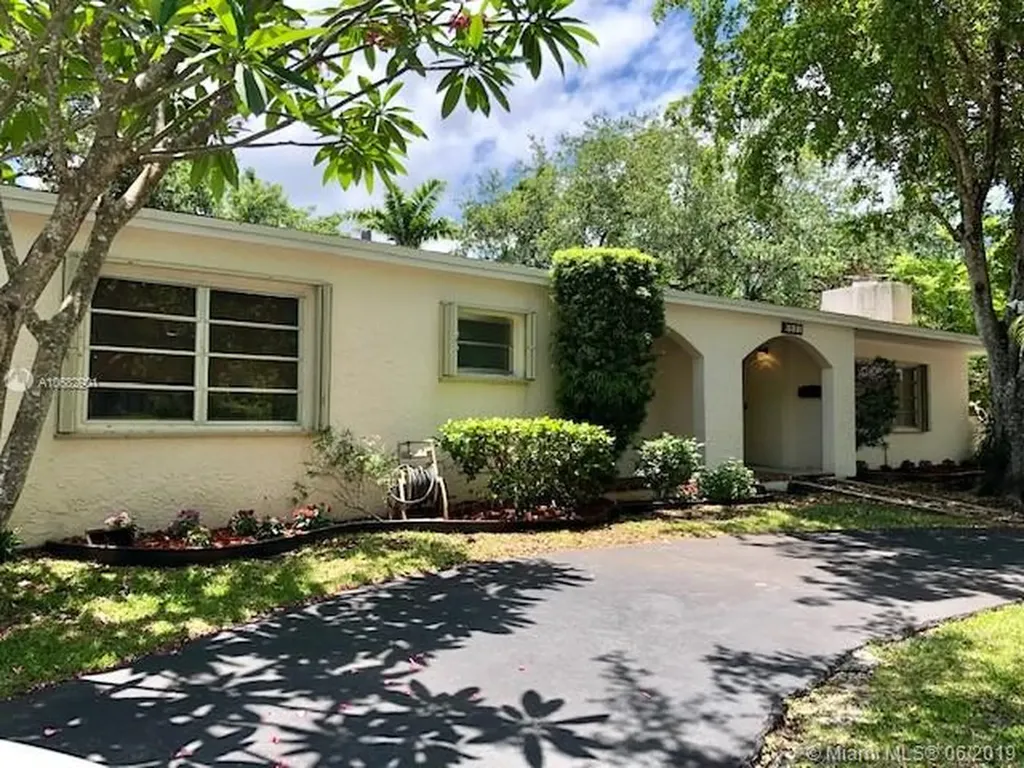 8841 SW 92nd Place Miami FL 33176
